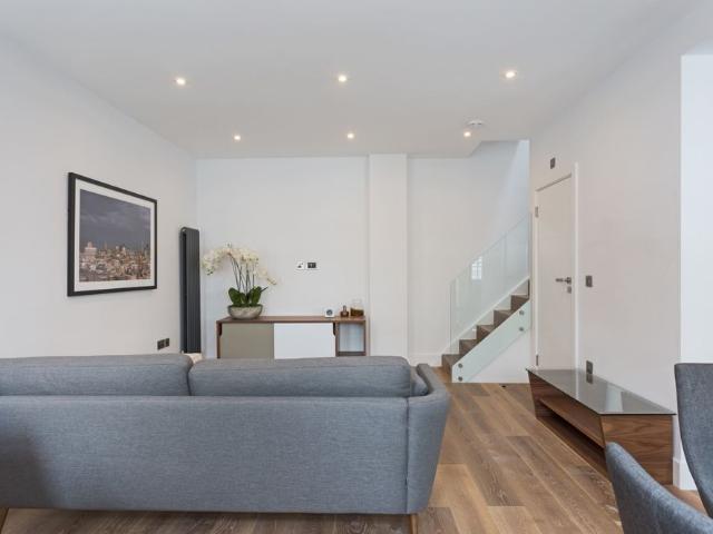 Apartment for rent in Paddington, Greater London