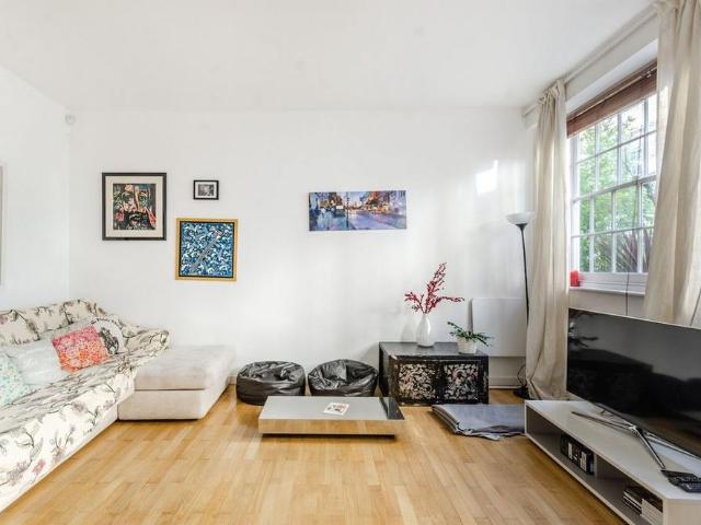 Apartment for rent in Brompton, Greater London
