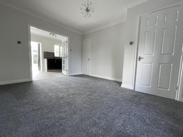 Apartment for rent in Douglas, Scotland
