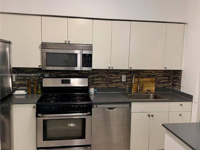 Apartment for rent in Miami Beach, Florida
