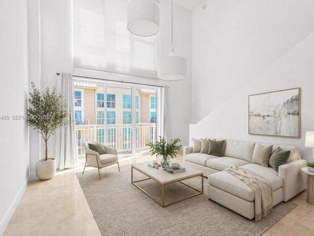 Condo for sale in Kendall, Florida