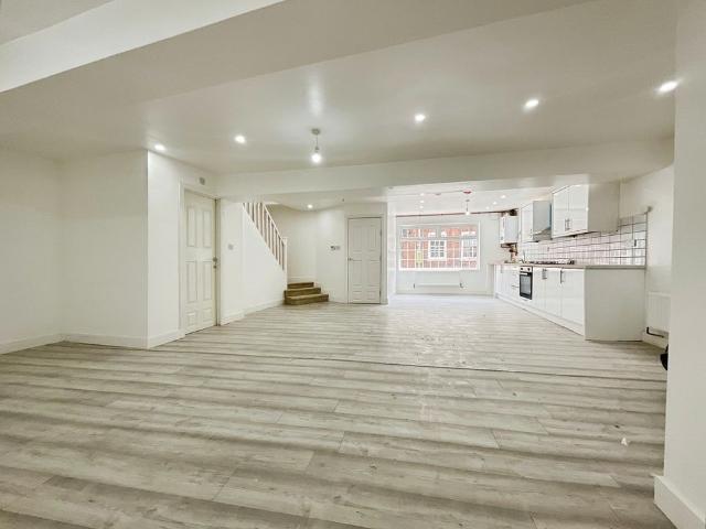 House for rent in Alverton, East Midlands