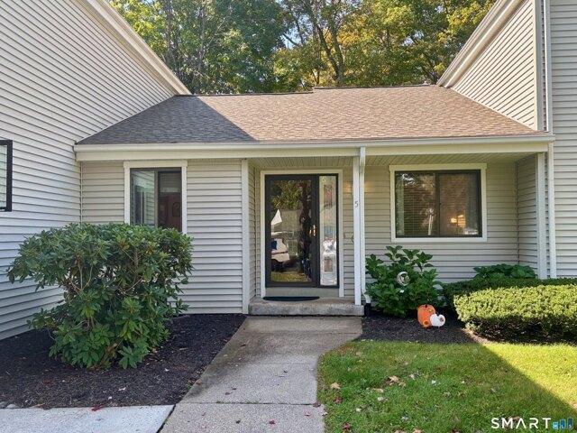 Condo for sale in Middlebury, Naugatuck Valley Planning Region