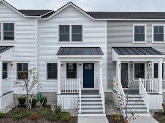 House for sale in Stonecrop Meadows, Middlebury