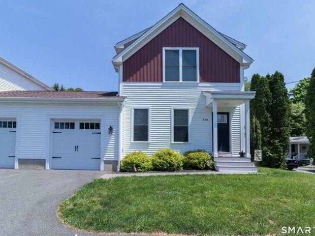 Condo for sale in Middletown, Connecticut