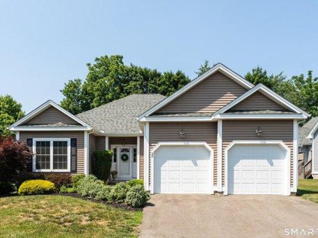 Condo for sale in Middletown, Connecticut