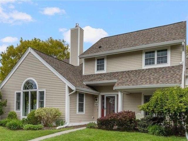 House for sale in Middletown, Rhode Island