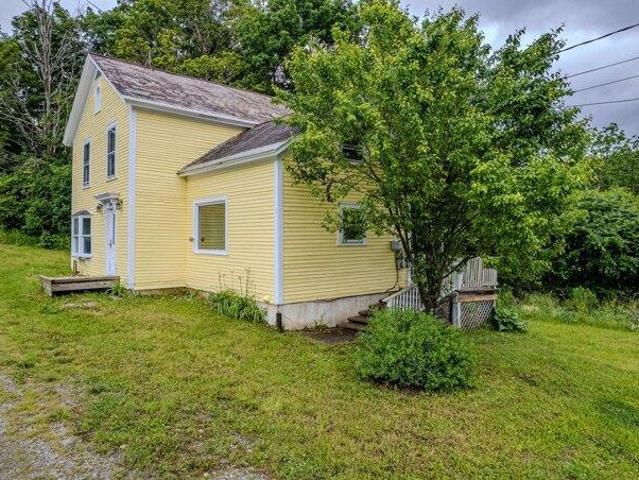 House for sale in Middletown Springs, Vermont