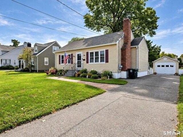 House for sale in Devon, Milford