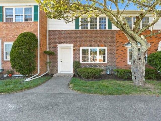 House for sale in Milford, Connecticut
