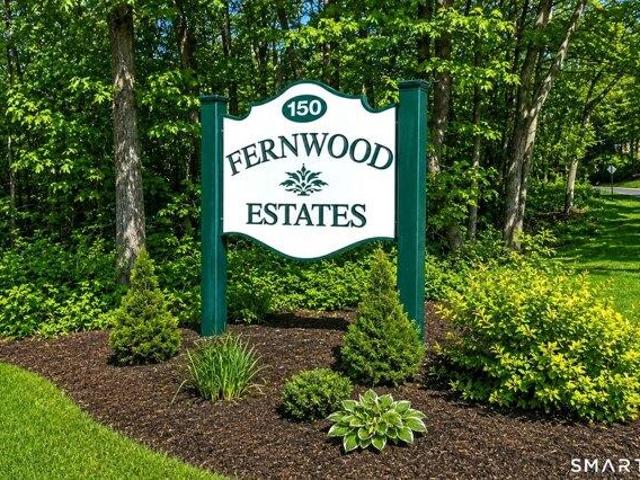 Condo for sale in Milford, Connecticut