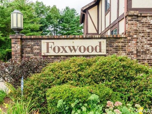 Condo for sale in Milford, Connecticut