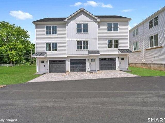 House for sale in Milford, South Central Connecticut Planning Region