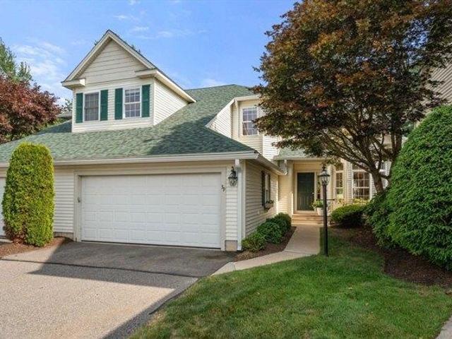 Condo for sale in Milford, Massachusetts