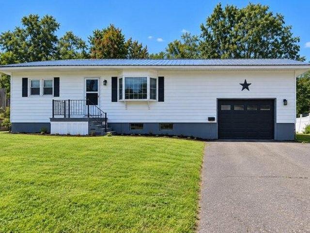 House for sale in New Development, Millinocket