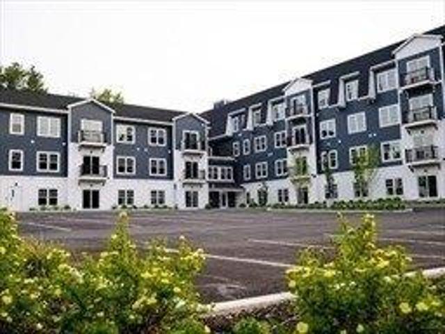 Condo for sale in Milton, Massachusetts