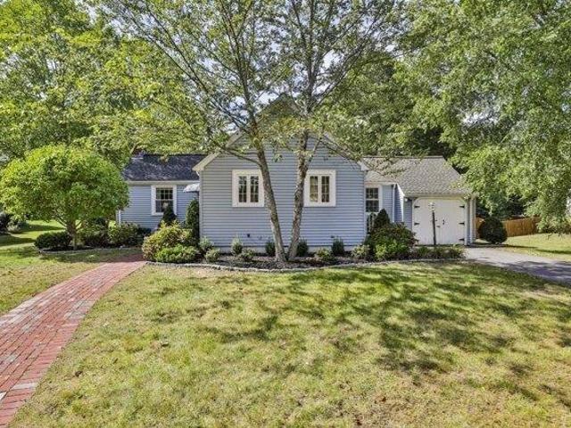 House for sale in Blue Hills, Milton