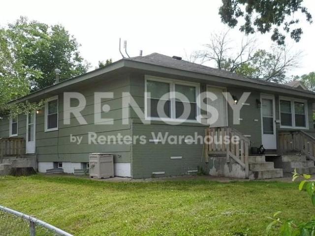 Townhouse for rent in Near North, Minneapolis