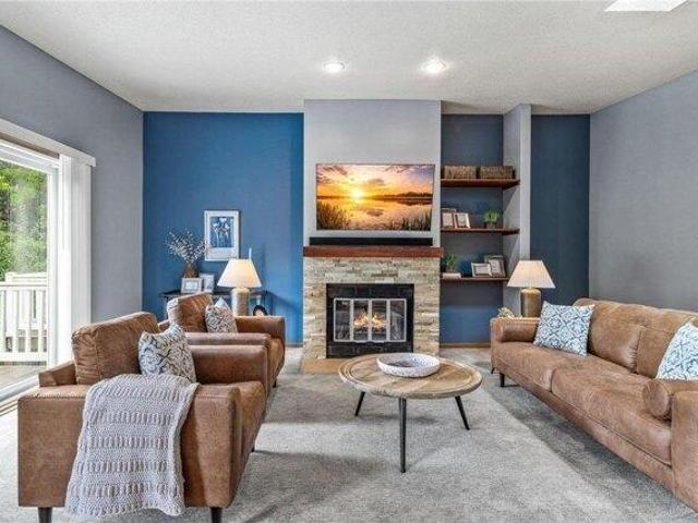 House for sale in Hennepin, Minnesota