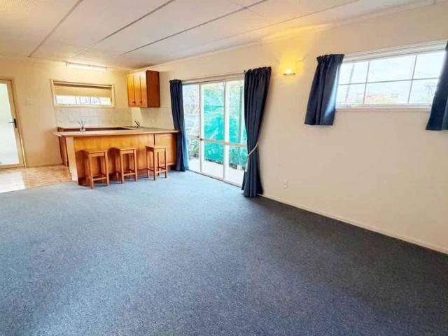 House for rent in Whangaparaoa, Oroua County