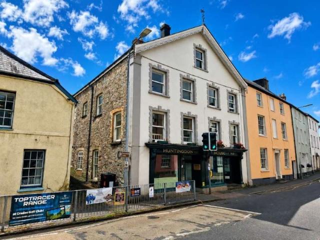 Commercial for sale in Brecon, Wales