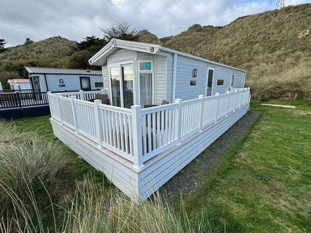 House for sale in Hayle, Cornwall