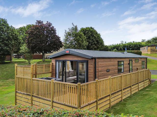 House for sale in Livermead