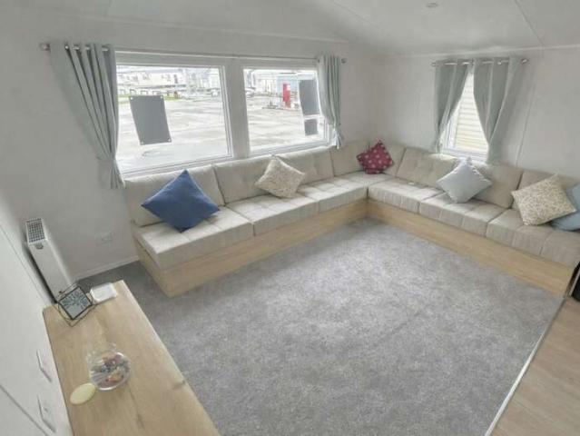 House for sale in Dale Hill, Essex