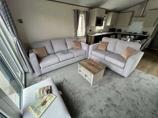 House for sale in Dymchurch, Folkestone and Hythe