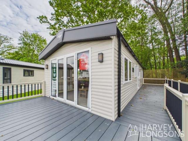 House for sale in Heathlands, East Sussex