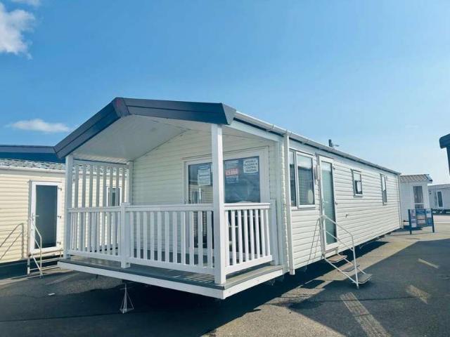House for sale in Dale Hill, Essex