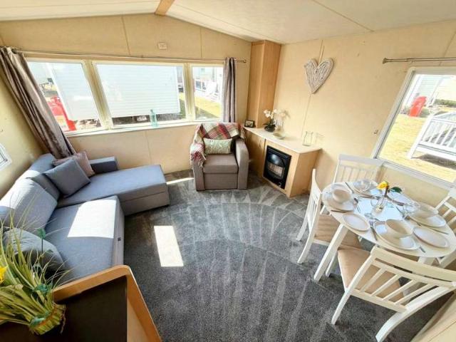House for sale in Folkestone, Kent