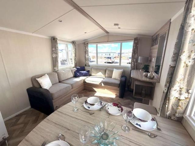 House for sale in Folkestone, Kent
