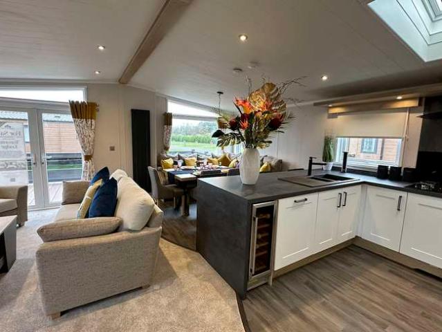 House for sale in Porthcawl, Nottage
