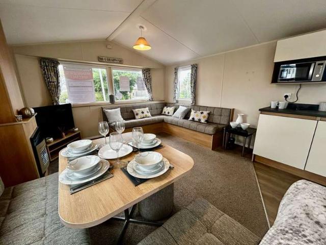 House for sale in Tunstall, Roos