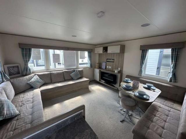 House for sale in Littlecote, West Sussex