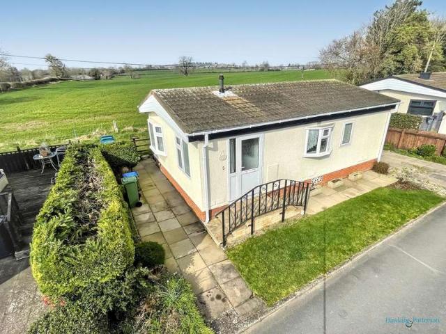 House for sale in Alderminster, Warwickshire
