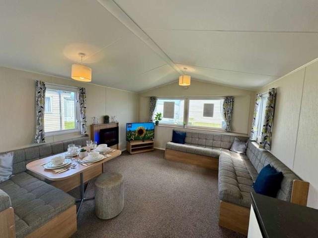 House for sale in Studd Hill, Whitstable