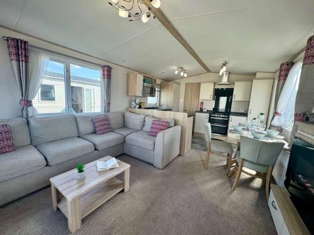 House for sale in Studd Hill, Whitstable