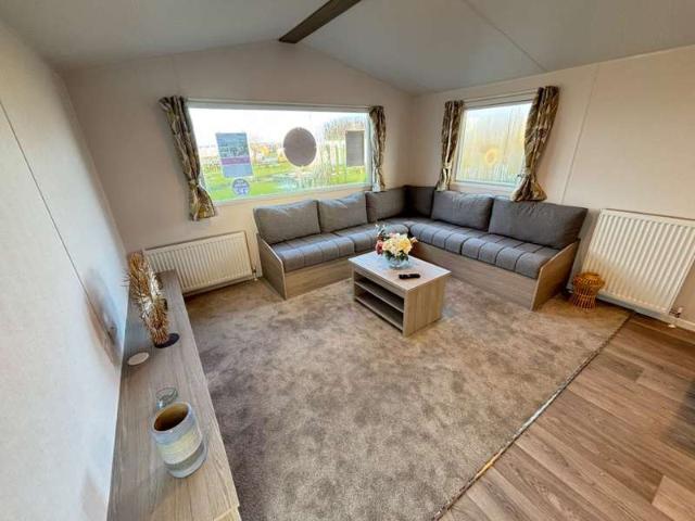 House for sale in Studd Hill, Whitstable