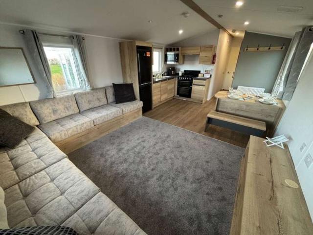 House for sale in Studd Hill, Whitstable
