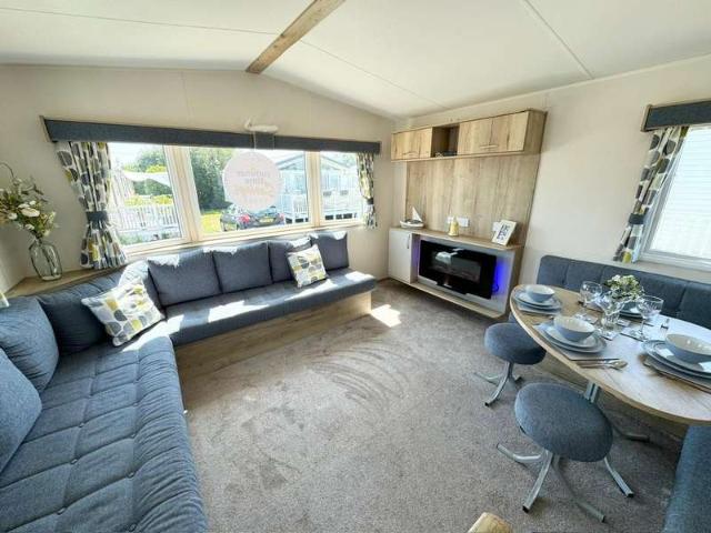 House for sale in Mariner's View, The Bridge