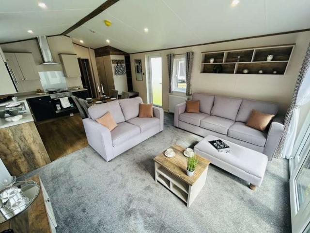 House for sale in Heathlands, East Sussex