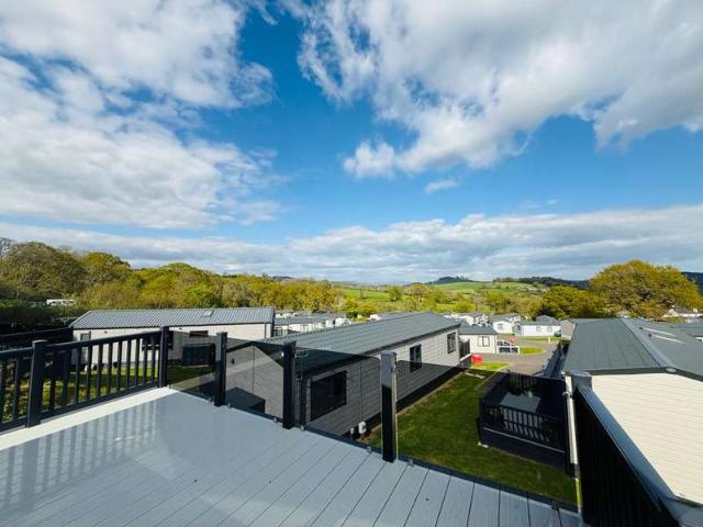 House for sale in Charmouth