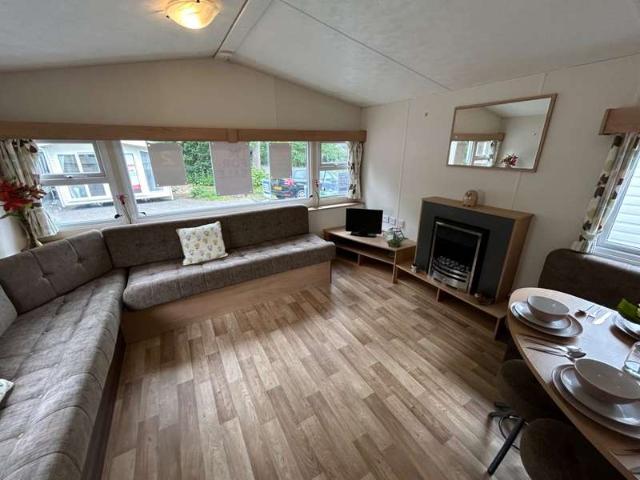 House for sale in Heathlands, East Sussex