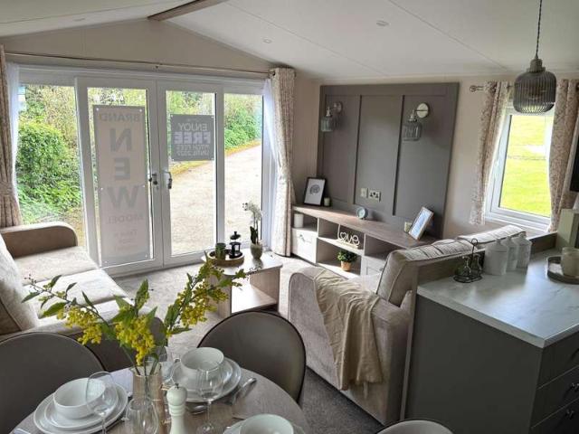 House for sale in Charmouth