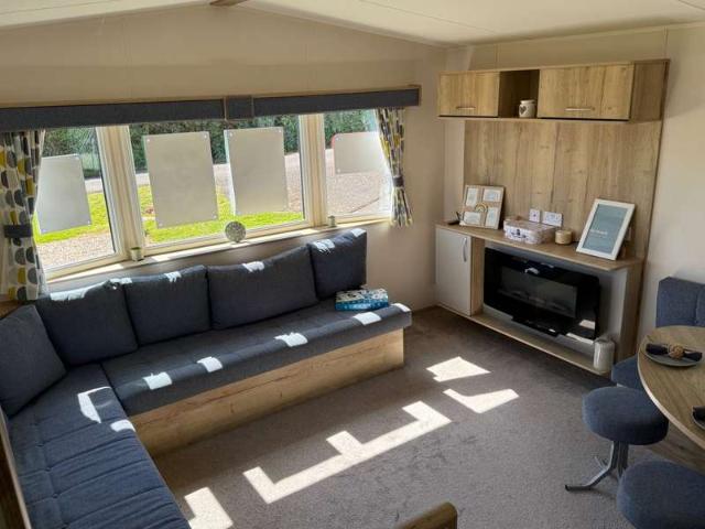 House for sale in Charmouth