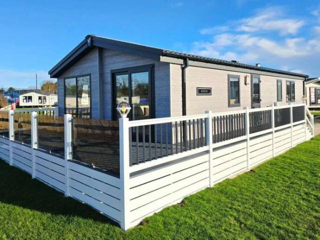 House for sale in Mariner's View, The Bridge