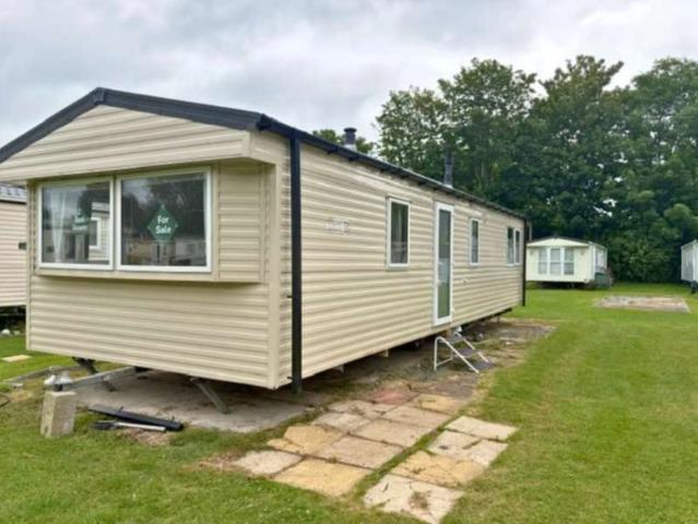 House for sale in Heathlands, East Sussex