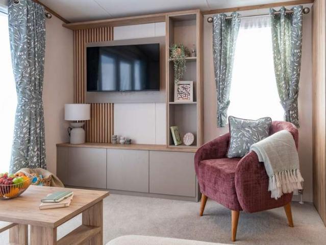 House for sale in Heathlands, East Sussex